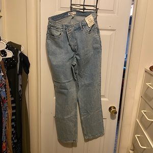 Abercrombie & Fitch Curvy Love The 90s Straight Jeans